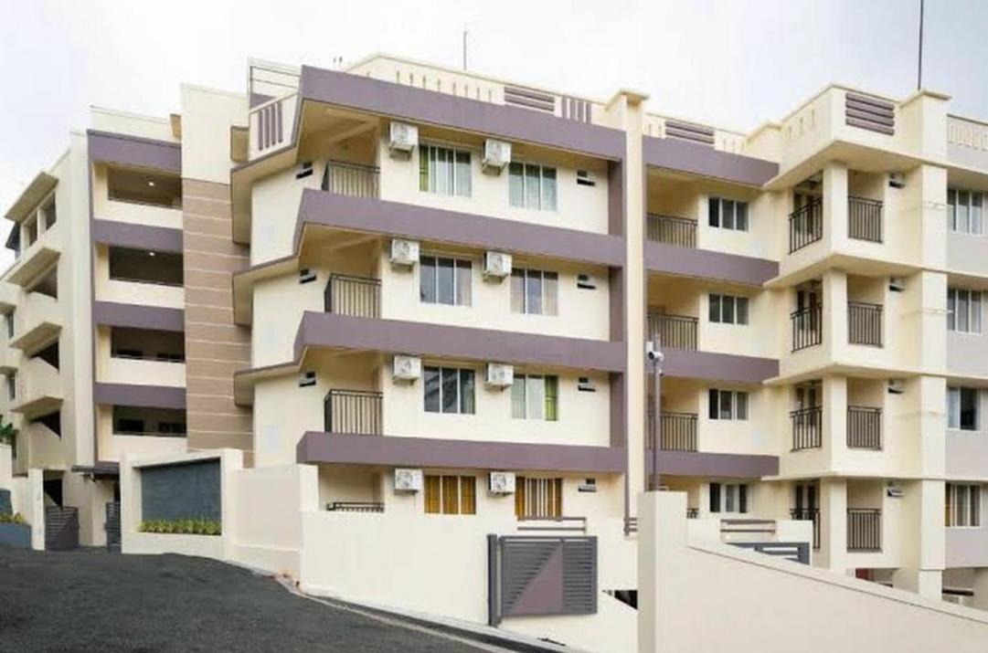 Ruby Hotel Apartments Kochi Exterior foto